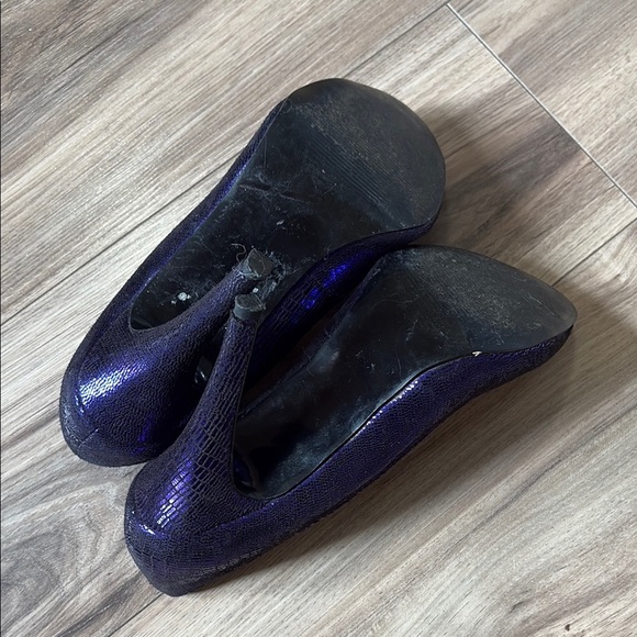 Le Chateau Purple Heels Elegant Court Style - Picture 4 of 4